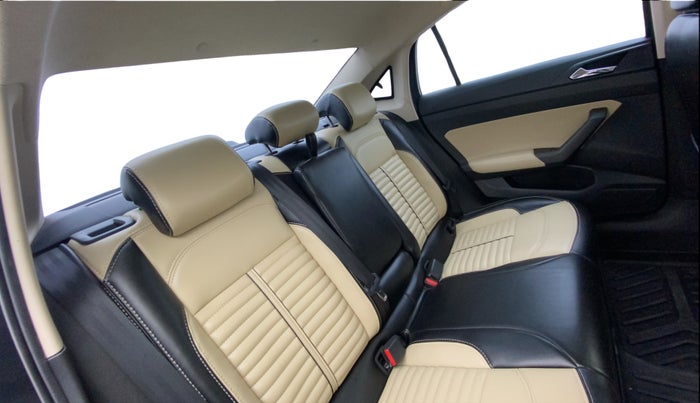 2022 Skoda SLAVIA AMBITION 1.0L TSI AT, Petrol, Automatic, 59,150 km, Right Side Rear Door Cabin