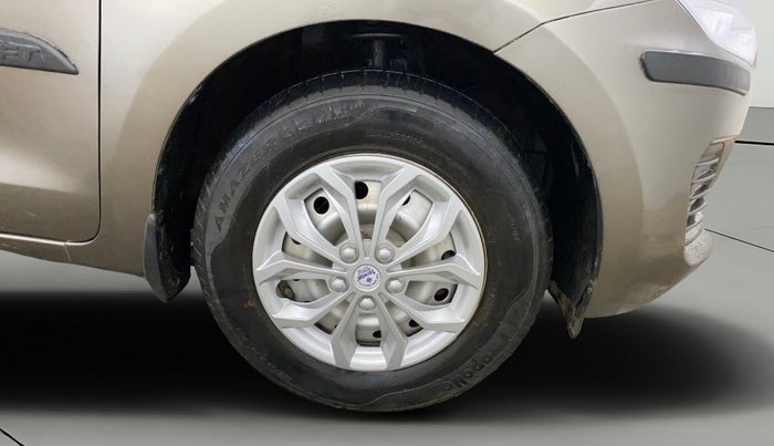 2021 Maruti Swift LXI, Petrol, Manual, 17,277 km, Right Front Wheel