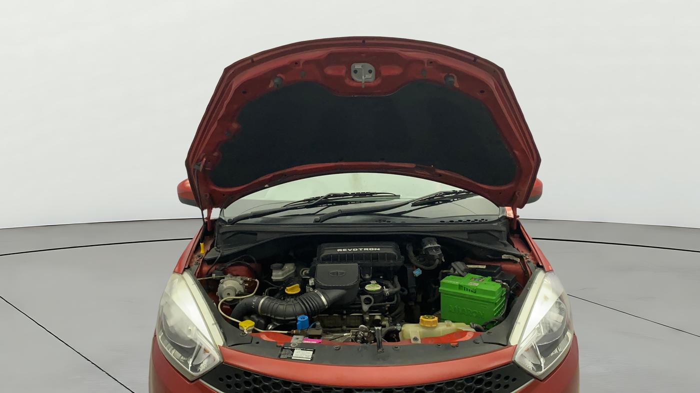 2016 Tata Tiago XT PETROL, CNG, Manual, 52,175 km, Open Bonet