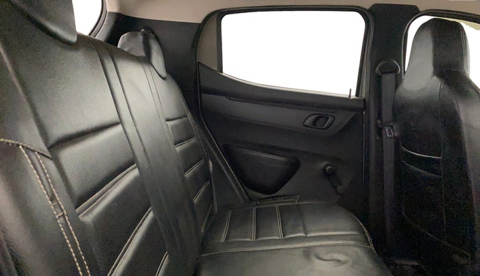 2017 Renault Kwid RXL 1.0, Petrol, Manual, 28,839 km, Right Side Rear Door Cabin