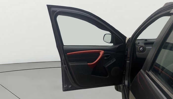 2018 Renault Duster RXS CVT, Petrol, Automatic, 46,667 km, LHS Front Door