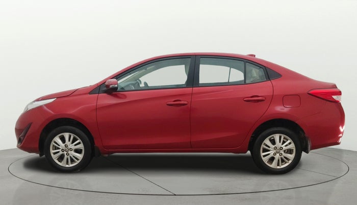 2018 Toyota YARIS V CVT, Petrol, Automatic, 16,576 km, Left Side