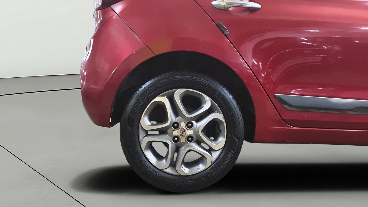 2019 Hyundai Elite i20 ASTA (O) CVT, Petrol, Automatic, 95,224 km, Right Rear Wheel