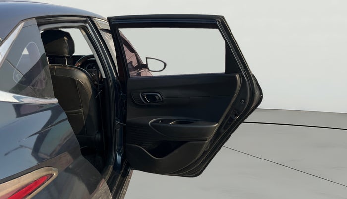 2021 Hyundai NEW I20 SPORTZ 1.2 MT, Petrol, Manual, 52,911 km, RHS Rear Door