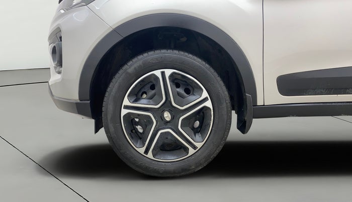 2021 Tata NEXON XMA SUNROOF PETROL, Petrol, Automatic, 38,695 km, Left Front Wheel