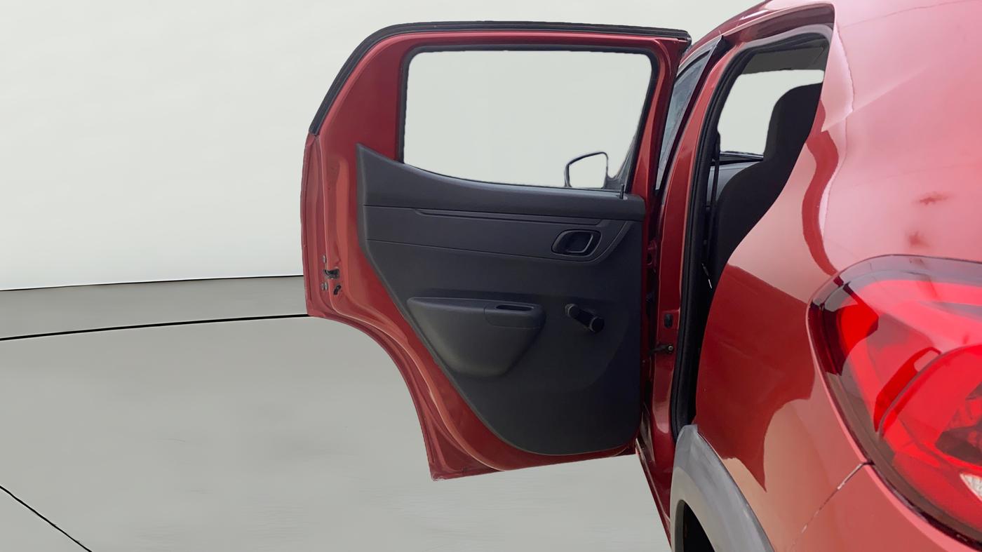 2016 Renault Kwid RXT 1.0 AMT, Petrol, Automatic, 30,762 km, LHS Rear Door