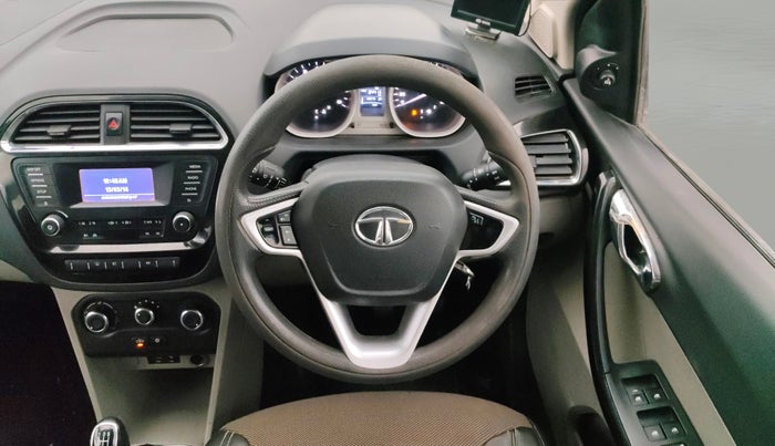 2017 Tata Tiago XZ PETROL, Petrol, Manual, 84,416 km, Steering Wheel Close Up