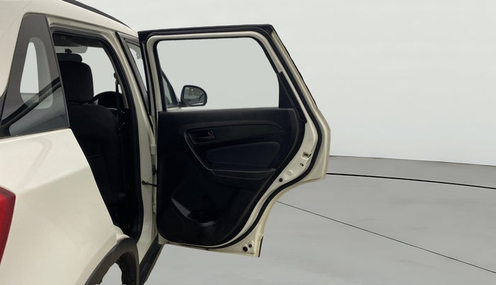 2022 Maruti Vitara Brezza VXI AT SHVS, Petrol, Automatic, 28,419 km, RHS Rear Door