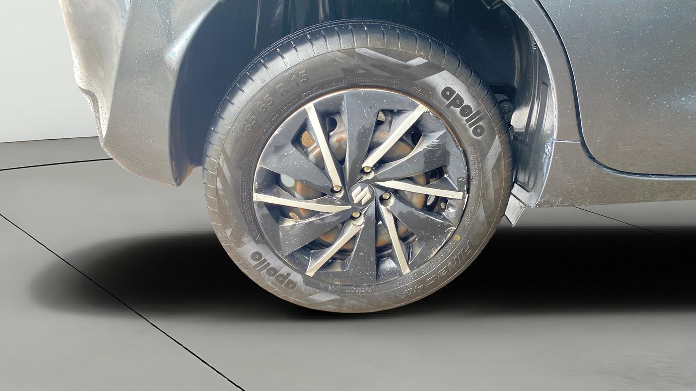 2023 Maruti Baleno DELTA PETROL 1.2, Petrol, Manual, 93,980 km, Right Rear Wheel