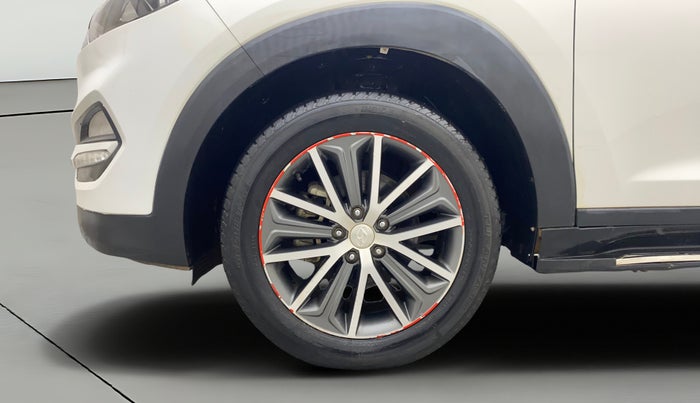 2017 Hyundai Tucson GLS 2WD AT PETROL, Petrol, Automatic, 48,293 km, Left Front Wheel