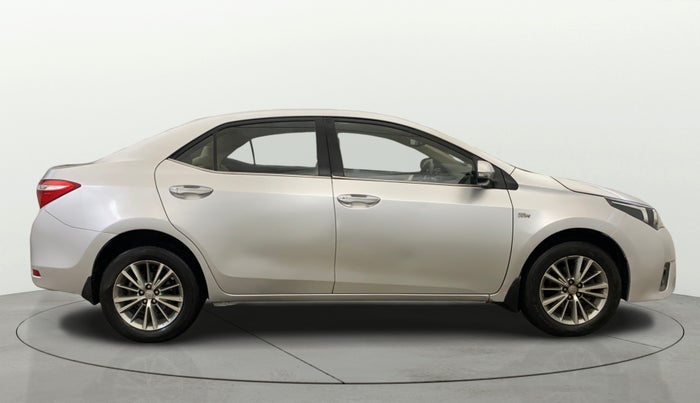 2015 Toyota Corolla Altis VL CVT PETROL, Petrol, Automatic, 81,290 km, Right Side View