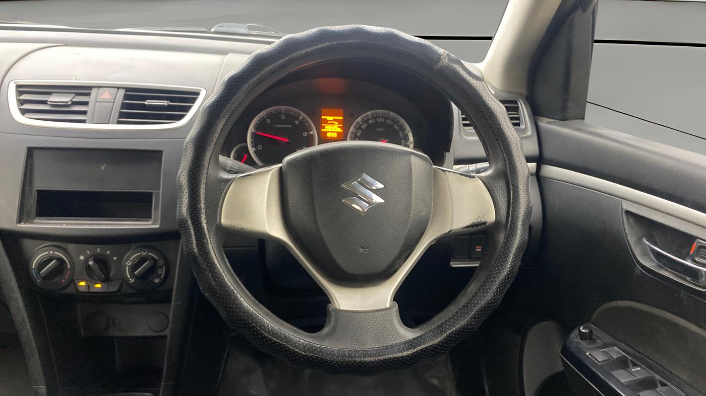 2013 Maruti Swift VDI, Diesel, Manual, 1,45,424 km, Steering Wheel Close Up