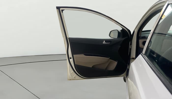 2016 Hyundai Grand i10 ASTA AT 1.2 KAPPA VTVT, Petrol, Automatic, 73,929 km, LHS Front Door