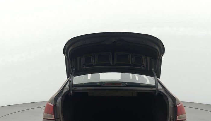 2019 Hyundai Verna 1.6 VTVT SX, Petrol, Manual, 1,27,690 km, Boot Door Open