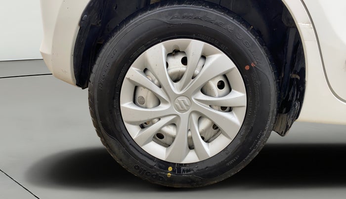 2020 Maruti Swift LXI, Petrol, Manual, 50,239 km, Right Rear Wheel