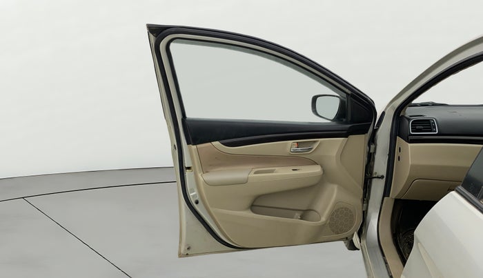 2018 Maruti Ciaz DELTA 1.4 MT PETROL, Petrol, Manual, 91,969 km, LHS Front Door