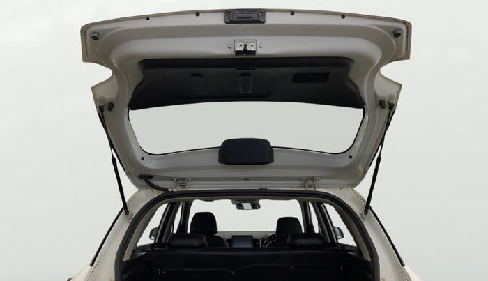 2021 Hyundai VENUE S+ 1.2, Petrol, Manual, 67,701 km, Boot Door Open