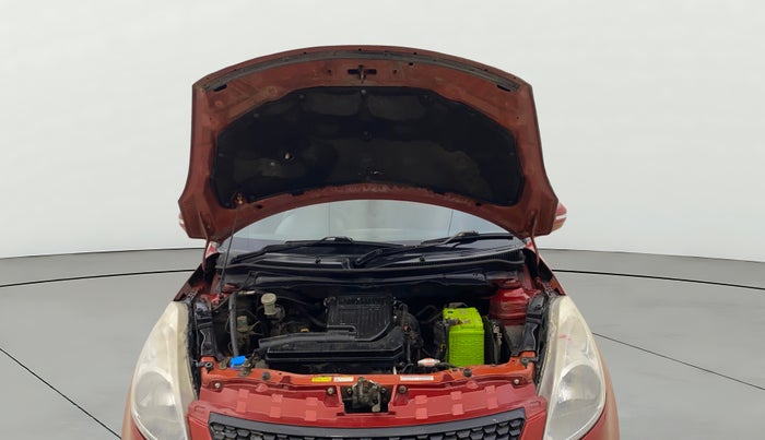 2014 Maruti Swift VXI, Petrol, Manual, 40,974 km, Open Bonet