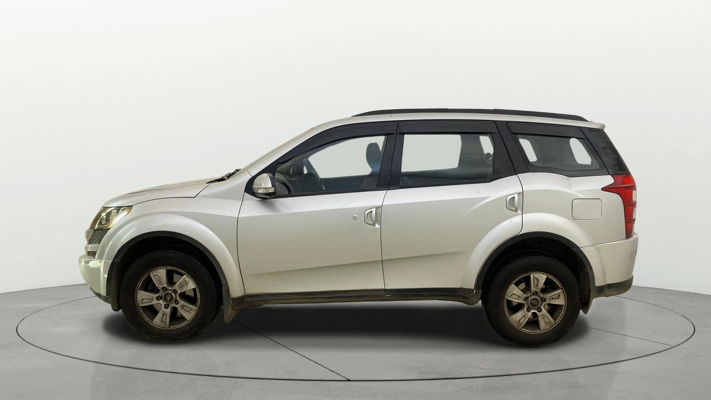 2014 Mahindra XUV500 W8, Diesel, Manual, 1,41,065 km, Left Side