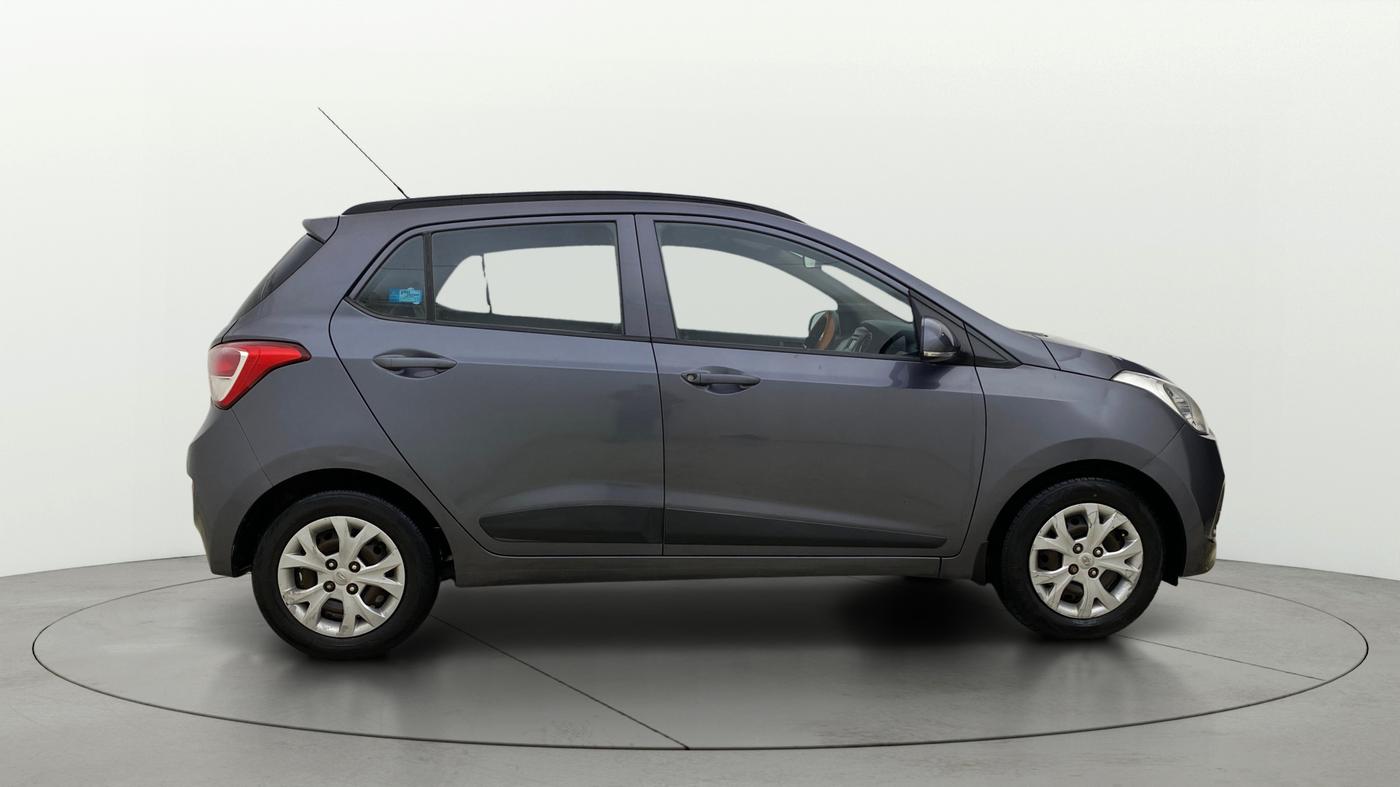 2015 Hyundai Grand i10 SPORTZ 1.2 KAPPA VTVT, Petrol, Manual, 98,620 km, Right Side View