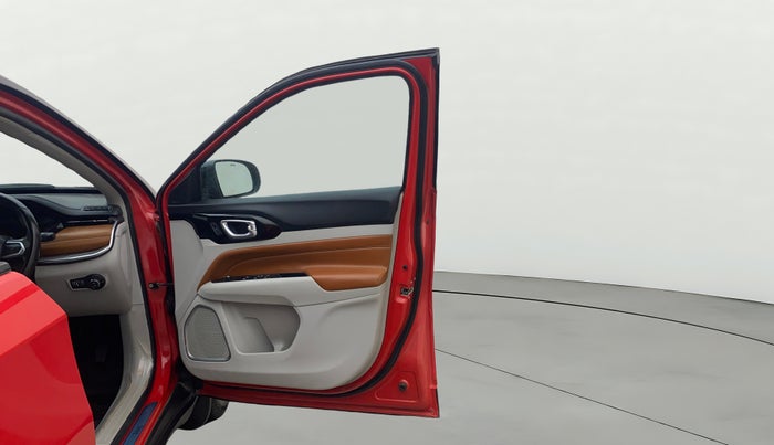 2022 Jeep Compass LIMITED (O) 2.0 DIESEL, Diesel, Manual, 57,552 km, RHS Front Door