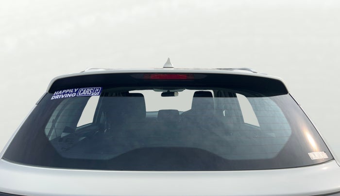 2024 Maruti Grand Vitara DELTA SMART HYBRID, Petrol, Manual, 14,199 km, Rear Windshield