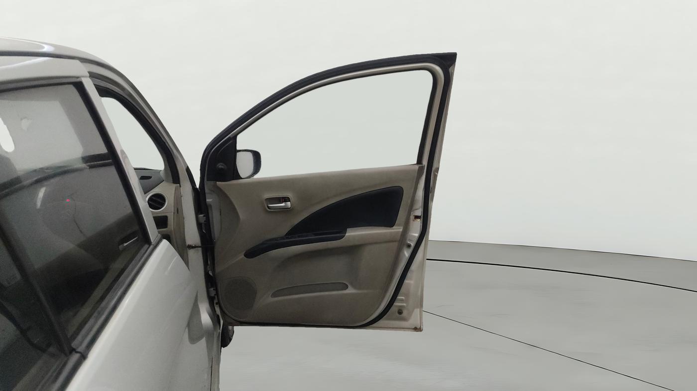2014 Maruti Celerio VXI, Petrol, Manual, 98,165 km, RHS Front Door