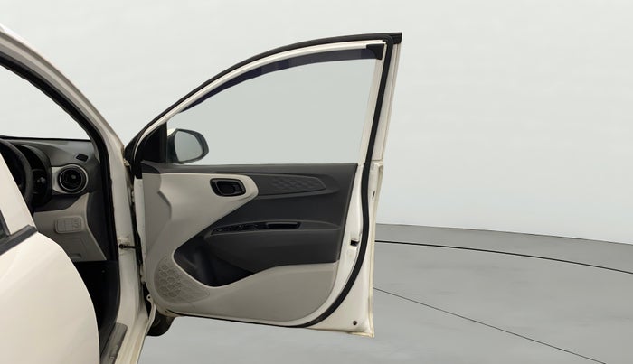 2020 Hyundai GRAND I10 NIOS MAGNA 1.2 KAPPA VTVT, Petrol, Manual, 26,181 km, RHS Front Door