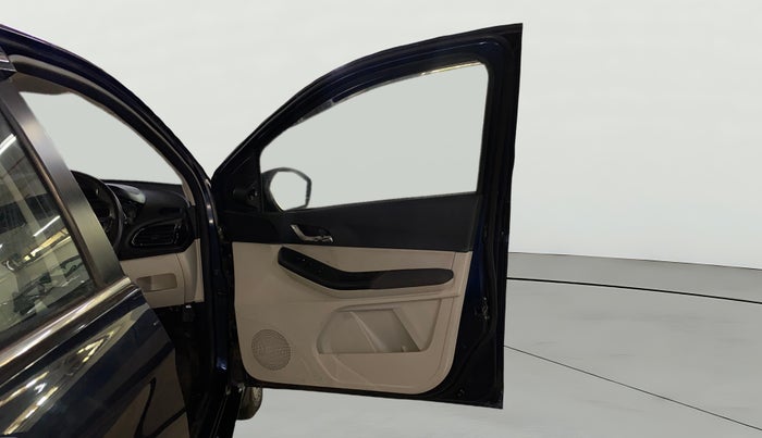 2022 Tata TIGOR XZ PLUS LEATHERETTE, Petrol, Manual, 8,341 km, RHS Front Door