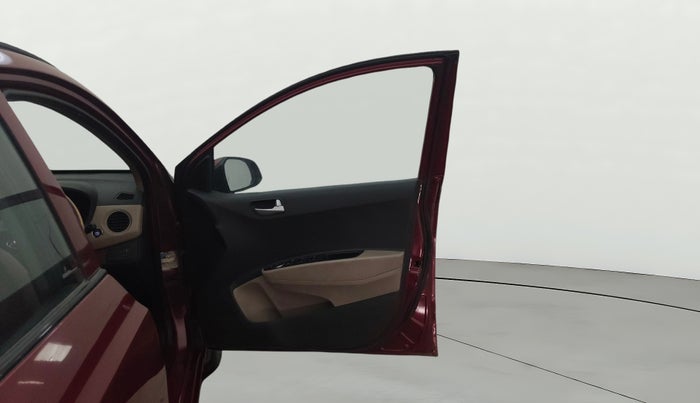 2015 Hyundai Grand i10 ASTA AT 1.2 KAPPA VTVT, Petrol, Automatic, 1,45,877 km, RHS Front Door