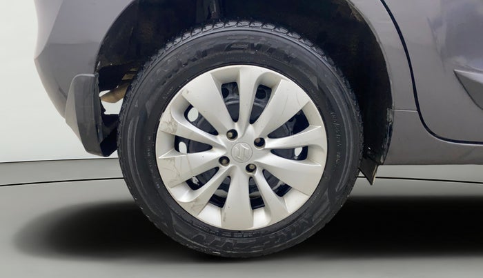 2017 Maruti Baleno DELTA PETROL 1.2, Petrol, Manual, 50,387 km, Right Rear Wheel