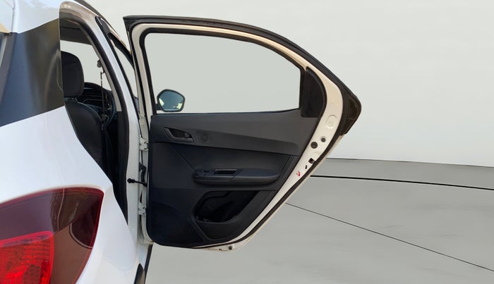 2022 Tata TIAGO NRG XZ AMT, Petrol, Automatic, 22,842 km, RHS Rear Door