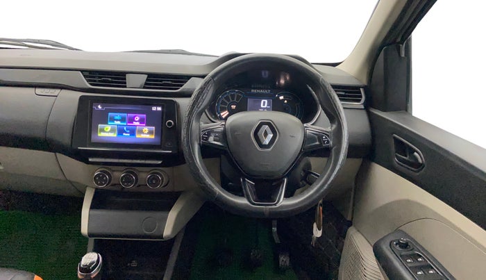 2021 Renault TRIBER RXT, Petrol, Manual, 70,501 km, Steering Wheel Close Up