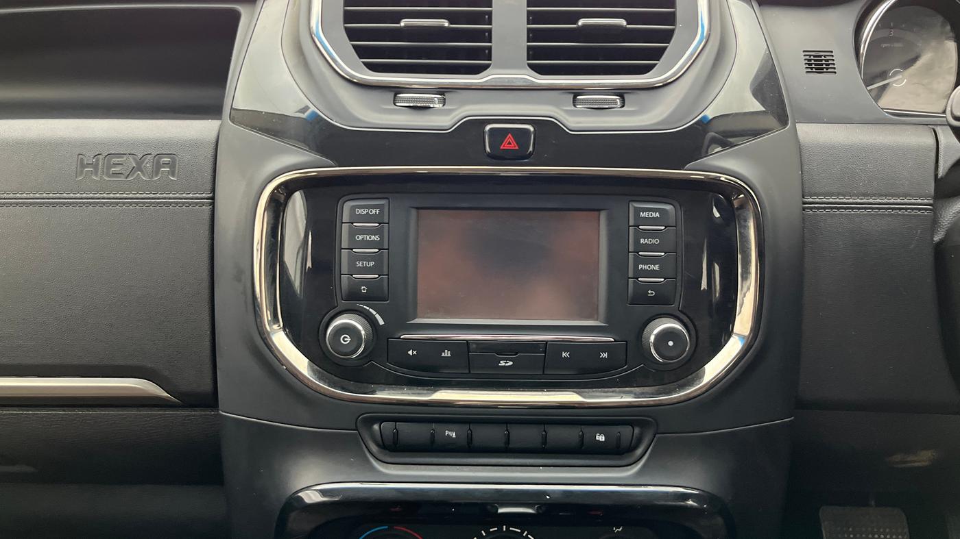 2018 Tata Hexa XMA 4X2 7 STR, Diesel, Automatic, 58,341 km, Air Conditioner