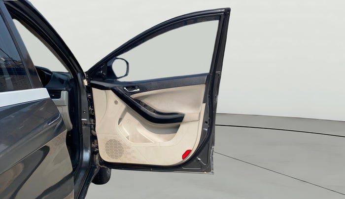 2021 Tata NEXON XZ PLUS (O) PETROL, Petrol, Manual, 87,615 km, RHS Front Door