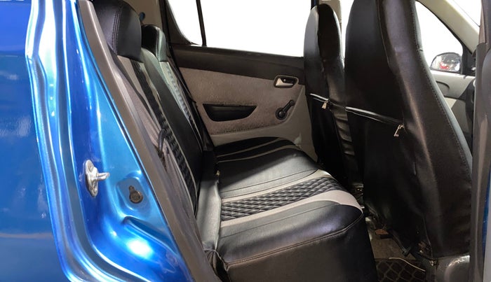 2017 Maruti Alto 800 LXI, Petrol, Manual, 28,392 km, Right Side Rear Door Cabin