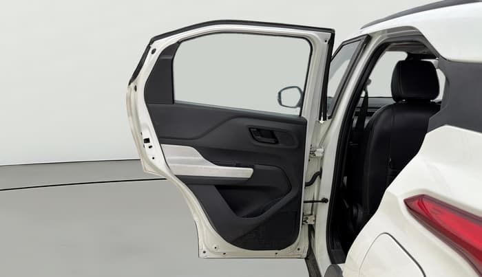 2023 Tata PUNCH ACCOMPLISHED DAZZLE SUNROOF CNG MT, CNG, Manual, 76,917 km, LHS Rear Door
