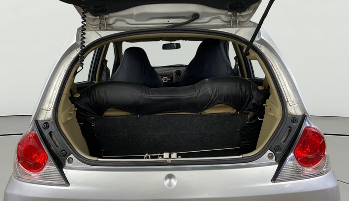 2014 Honda Brio VX AT, Petrol, Automatic, 81,589 km, Boot Open Zoomed View