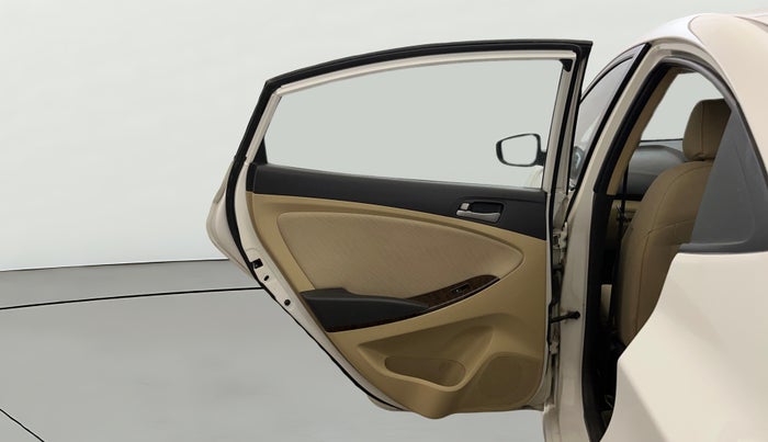 2016 Hyundai Verna 1.6 VTVT SX, Petrol, Manual, 70,675 km, LHS Rear Door