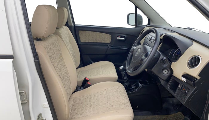 2018 Maruti Wagon R 1.0 VXI, CNG, Manual, 79,934 km, Right Side Front Door Cabin