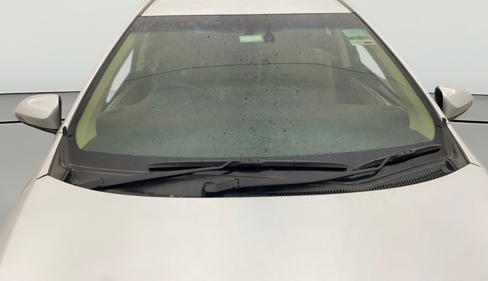 2017 Toyota Corolla Altis GL PETROL, Petrol, Manual, 78,724 km, Front Windshield