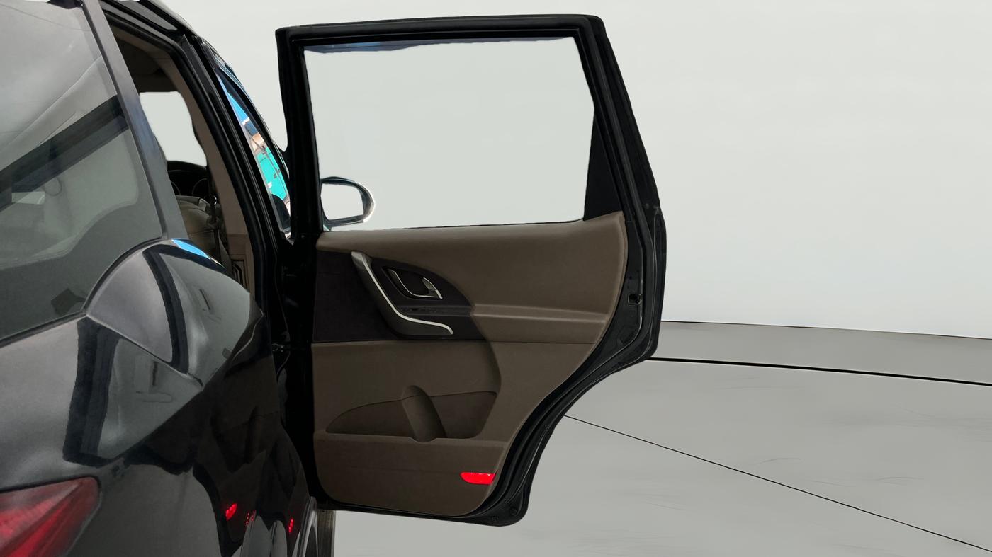 2014 Mahindra XUV500 W6, Diesel, Manual, 78,018 km, RHS Rear Door