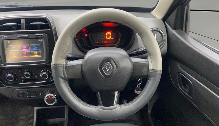 2017 Renault Kwid RXT 1.0 AMT, Petrol, Automatic, 74,551 km, Steering Wheel Close Up