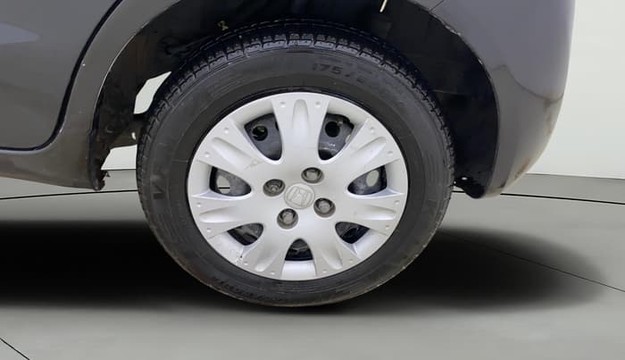 2015 Honda Brio S MT, Petrol, Manual, 49,910 km, Left Rear Wheel