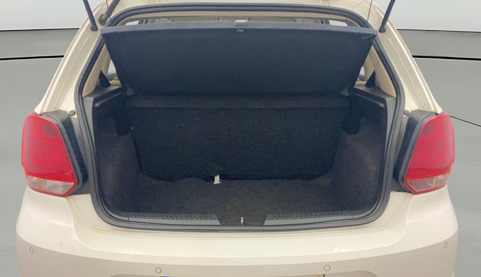 2016 Volkswagen Polo HIGHLINE1.2L, Petrol, Manual, 61,619 km, Boot Open Zoomed View