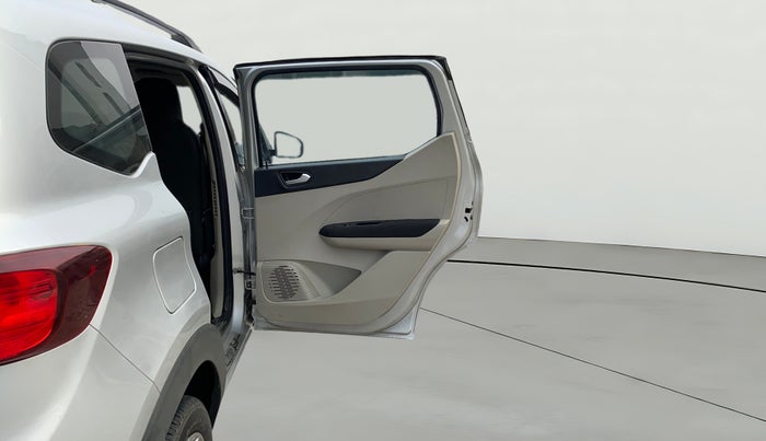 2021 Renault TRIBER RXZ AMT, Petrol, Automatic, 18,702 km, RHS Rear Door