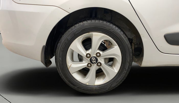 2017 Hyundai Xcent SX 1.2, Petrol, Manual, 64,734 km, Right Rear Wheel