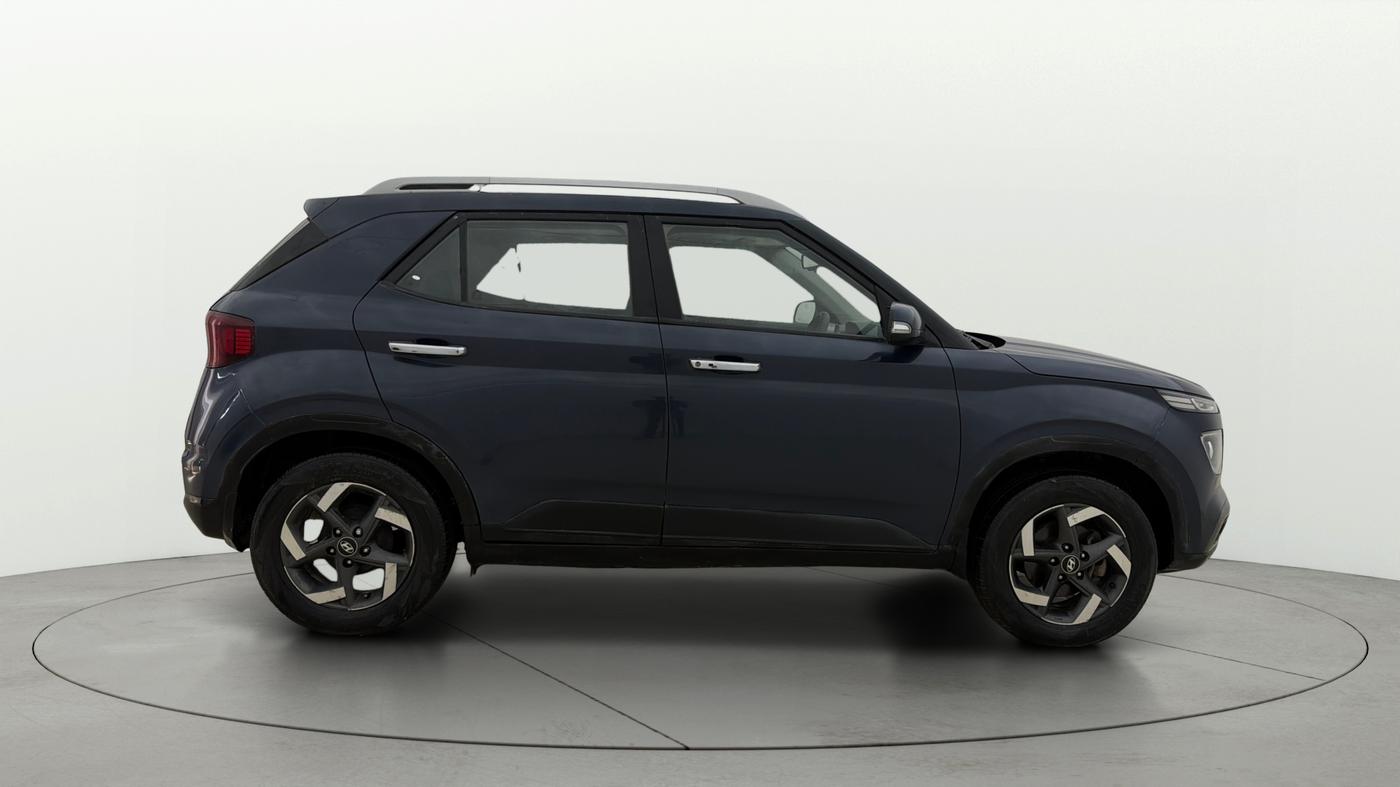 2019 Hyundai VENUE SX 1.0 (O) TURBO, Petrol, Manual, 63,644 km, Right Side View