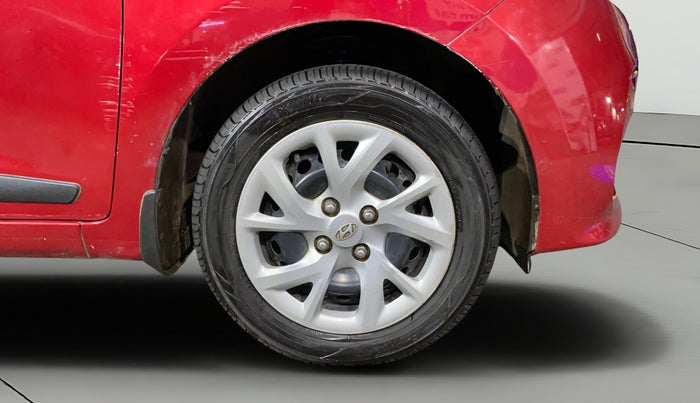 2019 Hyundai Grand i10 SPORTZ 1.2 KAPPA VTVT, Petrol, Manual, 1,05,601 km, Right Front Wheel