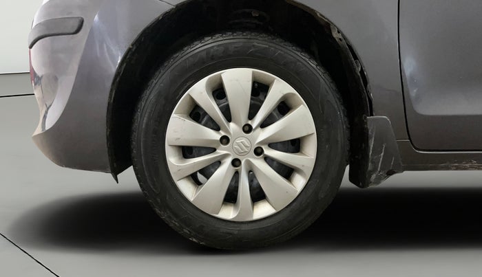 2017 Maruti Baleno DELTA PETROL 1.2, Petrol, Manual, 30,806 km, Left Front Wheel